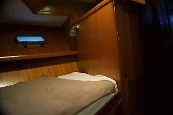 Les Yachts De Vecchio - Le Philae 3*